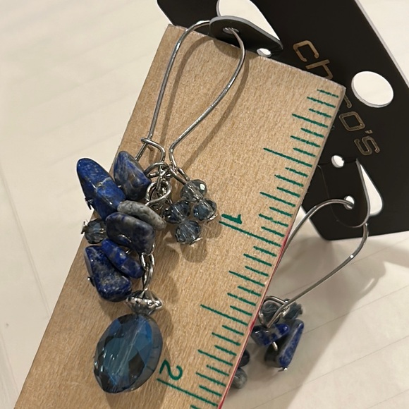 Chico’s Blue Cluster Dangling Earrings.  New - Picture 8 of 11